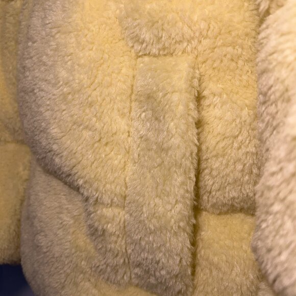 UGG Women's Emmalyn UGGfluff Puffer Jacket - Picture 8 of 12